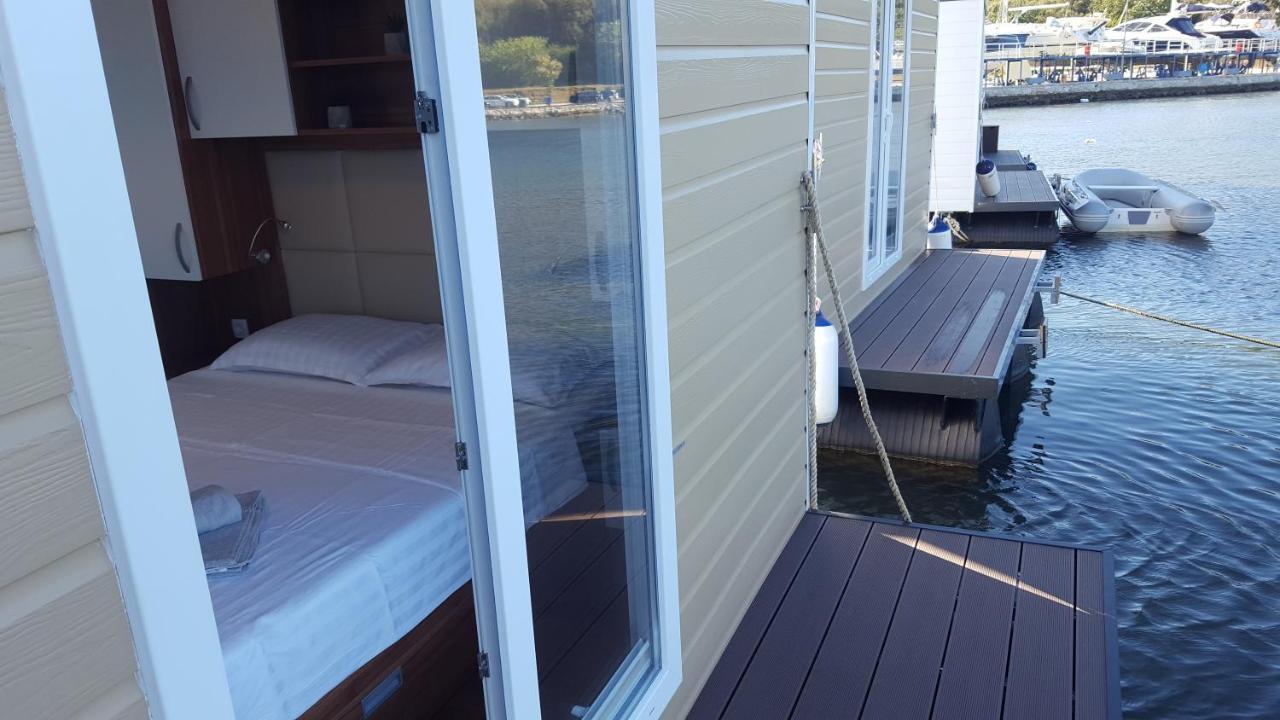 House Boat - Floating House Sofia * Pula